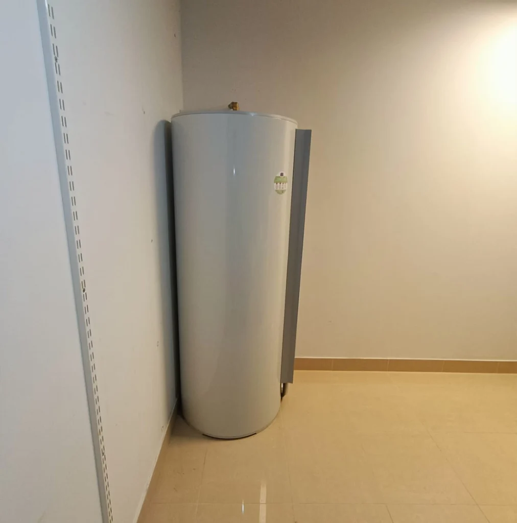 Installation ballon thermodynamique tst énergie dans le Var